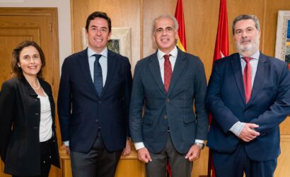 Madrid Excelente celebra un desayuno con el consejero de Sanidad, Enrique Ruiz Escudero, y las empresas del sector sanitario