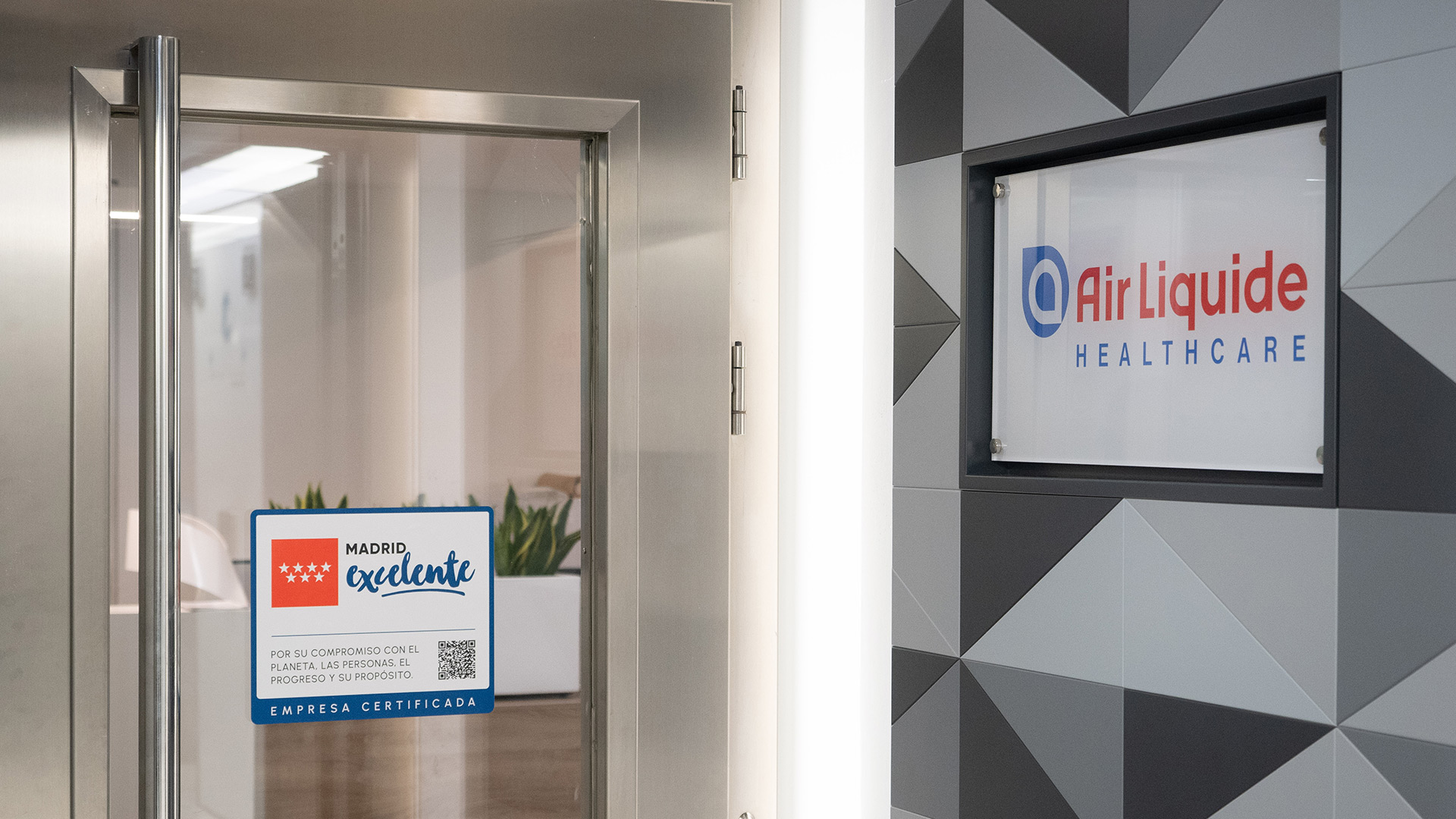 Entregamos el sello Madrid Excelente a Air Liquide