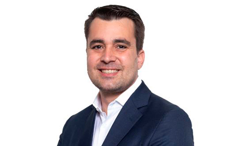 Pedro Aparicio, proyectos energéticos de Endesa X, empresa certificada Madrid Excelente.