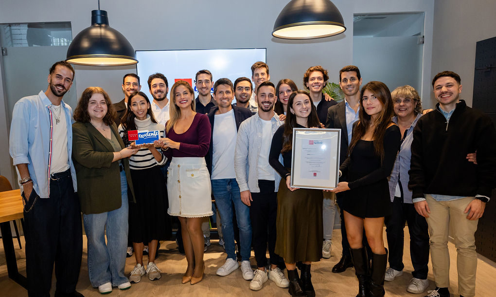 La Comunidad de Madrid concede el sello ‘Madrid Excelente’ a la empresa de marketing digital y programación Dos Setenta