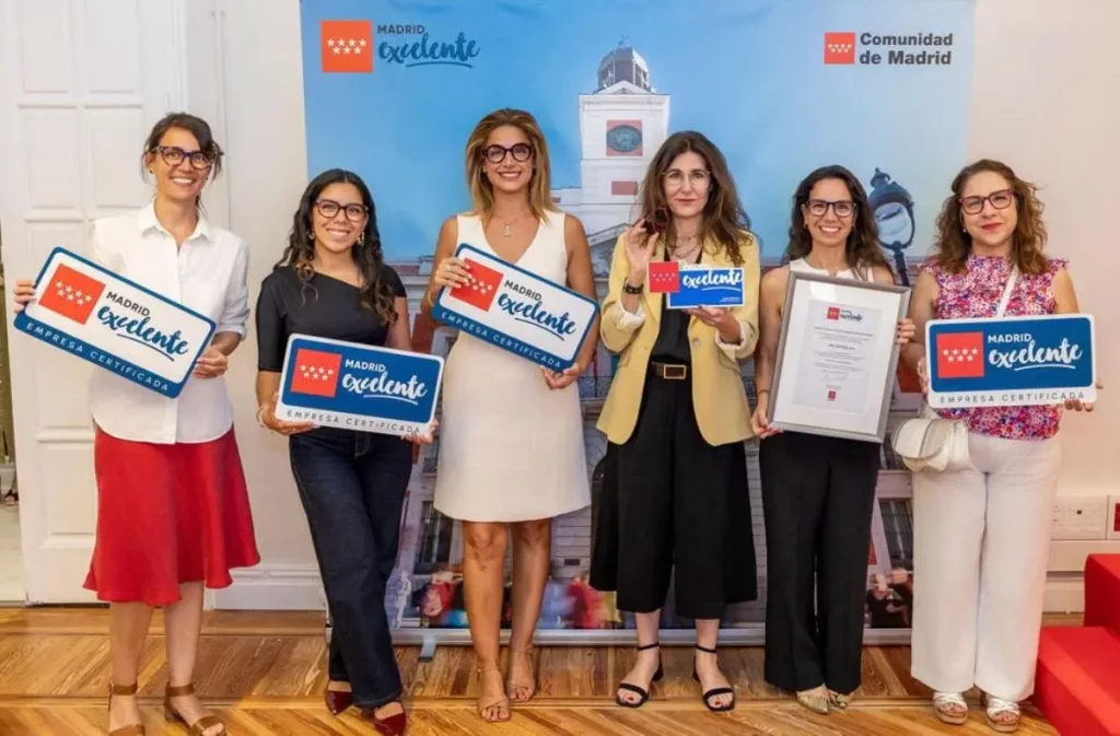 Entrega del Sello Madrid Excelente al equipo de Alain Affelou